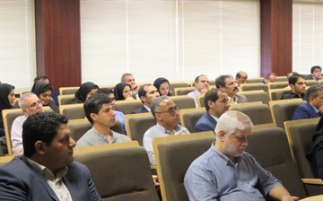 برگزاری کارگاه آموزشی " قانون تجارت و آئین نامههای آن" در جزیره کیش